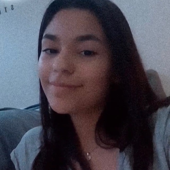 Meet your Posher, Madison - Picture 1 of 1